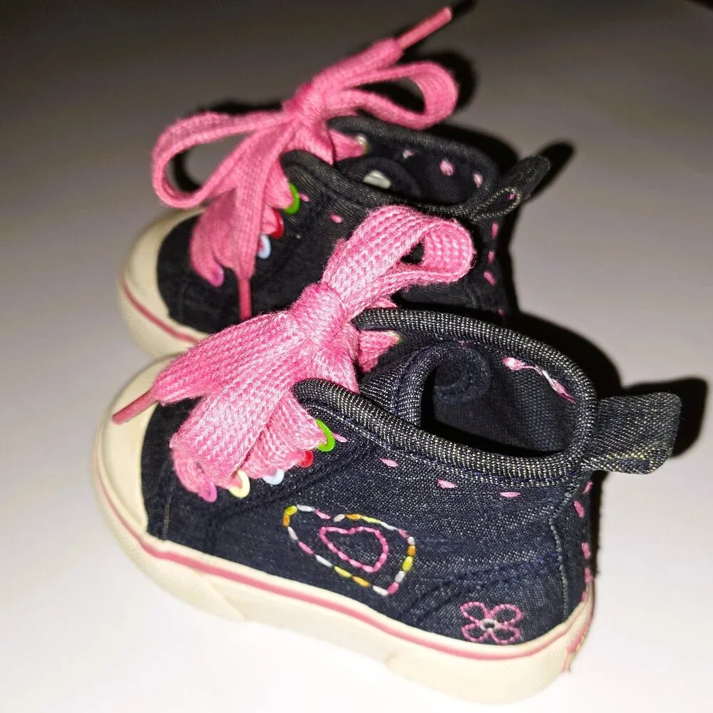 Baby Gap Infant Blue Denim High-Top with Pink Heart Embroidery Shoes-Sneakers